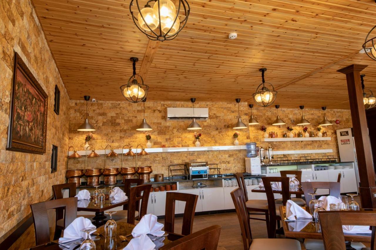 Hotel Town Season Wadi Musa